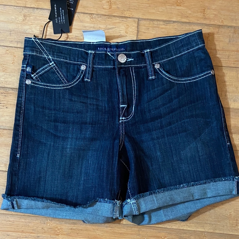 Rock & Republic Women's Deep Indigo Jean Shorts - Picture 1 of 1